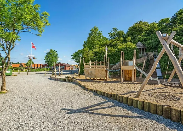 Сasa de vacaciones Three-bedroom In Egernsund